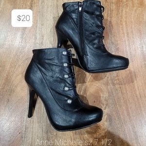 Anne Michelle booties